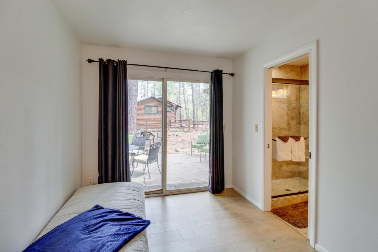 Updated Country Club Cabin, Near Golfing And Hiking! Indian Pine Экстерьер фото